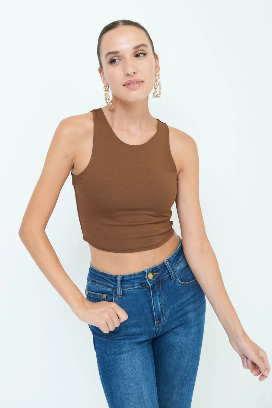 Sleeveless crop top wholesale