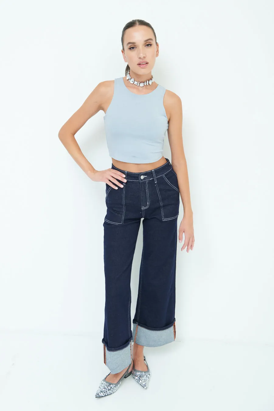 Sleeveless crop top wholesale