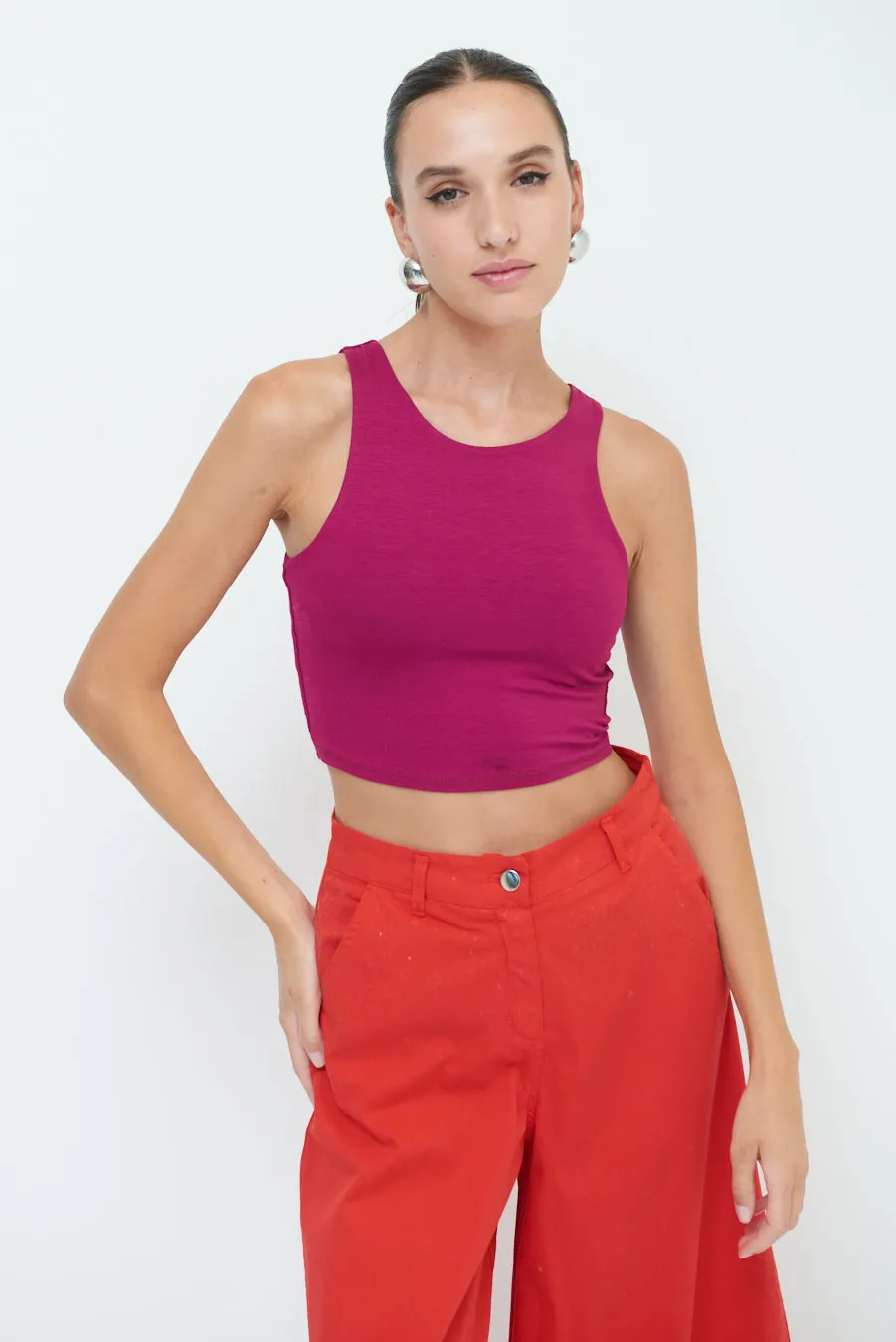 Sleeveless crop top wholesale