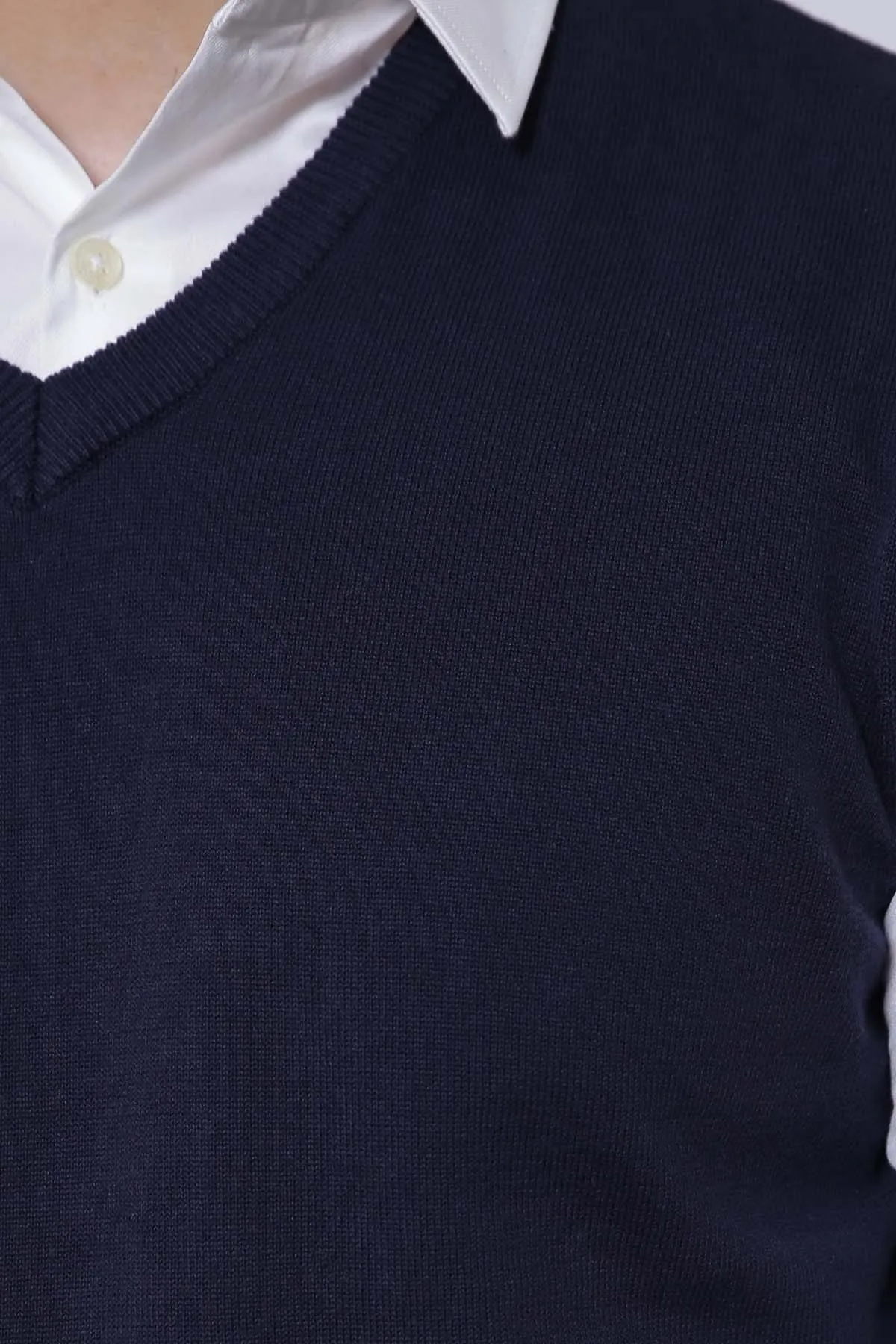 SWEATER V NECK SLEEVE LESS NAVY