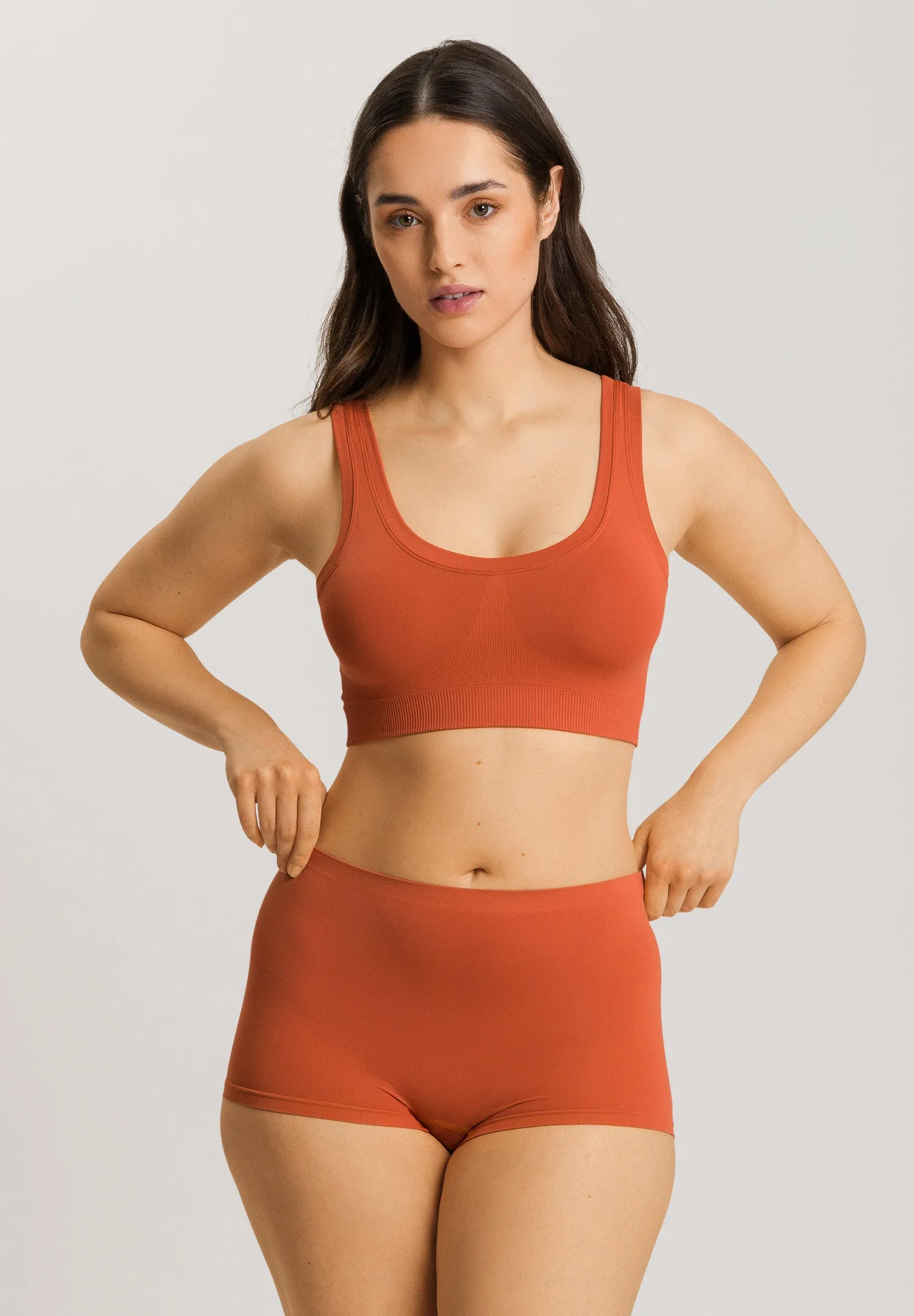 Touch Feeling Crop Top Padded | Ripe Apple 71806-2293