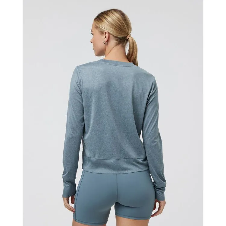 Vuori Women's Daydream Crew in Smoke Blue Heather