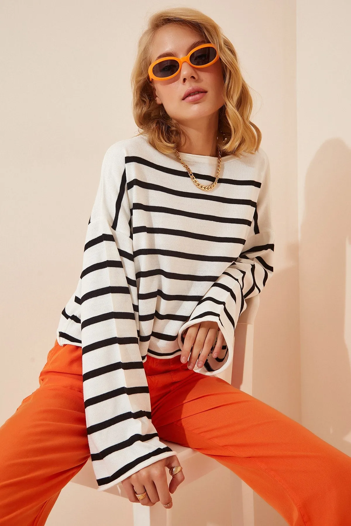 Women-s Black and White Striped Oversize Crop Knitwear Sweater